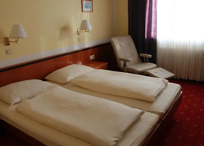 بيت ريفي Restaurant Gasthof Thalersee *