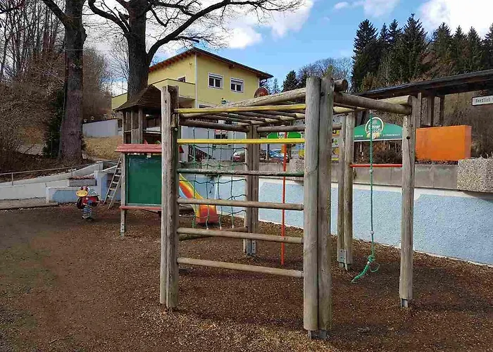 بيت ريفي Restaurant Gasthof Thalersee *